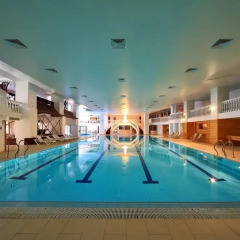 Гостиница Royal Hotels and SPA Resorts Цезарь Украина, Трускавец - отзывы, цены и фото номеров - забронировать гостиницу Royal Hotels and SPA Resorts Цезарь онлайн бассейн фото 2