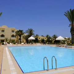 Отель Hôtel Venice Beach Djerba Тунис, Мидун - отзывы, цены и фото номеров - забронировать отель Hôtel Venice Beach Djerba онлайн бассейн фото 4