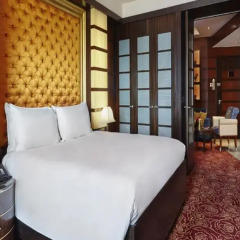 Отель Resorts World Sentosa - Crockfords Tower Сингапур комната для гостей фото 4