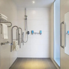 Отель Aloft Brussels Schuman 3* Номер Loft с различными типами кроватей фото 3