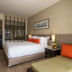 Отель Deevana Plaza Phuket 4* Студия с различными типами кроватей фото 2