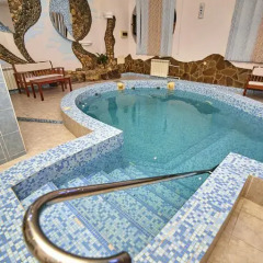 Гостиница Moskva Hotel в Алуште 9 отзывов об отеле, цены и фото номеров - забронировать гостиницу Moskva Hotel онлайн Алушта бассейн