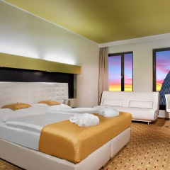 Grandior Hotel Prague 5* Номер Делюкс с двуспальной кроватью
