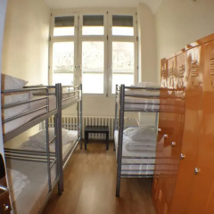 All In Hostel Стандартный номер разные типы кроватей (общая ванная комната) фото 3