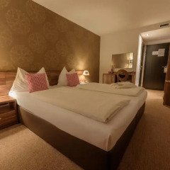 Отель Arthotel ANA Enzian 3* Улучшенный номер