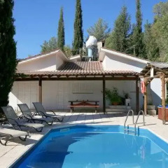 Отель Z and X Holiday Villas бассейн фото 3
