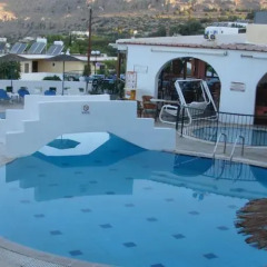 Apostolis Hotel Apartments бассейн фото 3