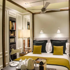 Отель Browns Central 4* Улучшенный номер фото 6