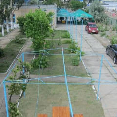 Гостиница Parus Guest House парковка фото 2