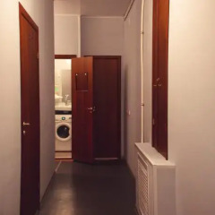 Marusya House Hostel сейф в номере