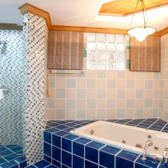 Отель Panwa Beach Svea's Bed & Breakfast Таиланд, Пхукет - отзывы, цены и фото номеров - забронировать отель Panwa Beach Svea's Bed & Breakfast онлайн ванная фото 3