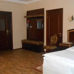 Гостиница Green Hall в Красной Поляне отзывы, цены и фото номеров - забронировать гостиницу Green Hall онлайн Красная Поляна комната для гостей фото 3