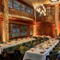 Отель Reichshof Hamburg, Curio Collection by Hilton