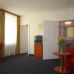 Отель Suite Hotel 900 m zur Oper Австрия, Вена - 1 отзыв об отеле, цены и фото номеров - забронировать отель Suite Hotel 900 m zur Oper онлайн в номере