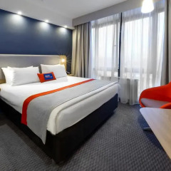 Гостиница Holiday Inn Express Moscow - Khovrino 3* Стандартный номер с различными типами кроватей