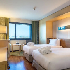 Отель Hilton Helsinki Airport комната для гостей фото 8