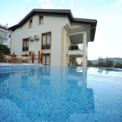 Villa Daffodil - Special Class Турция, Фетхие - отзывы, цены и фото номеров - забронировать отель Villa Daffodil - Special Class онлайн бассейн фото 4