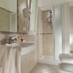 Ada Hotel ванная