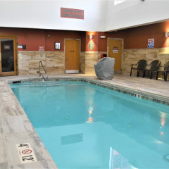 Отель Comfort Inn & Suites Durango бассейн фото 2