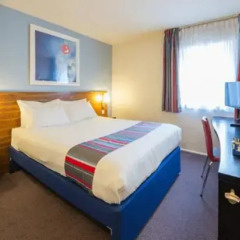 Отель Travelodge Manchester Sportcity Манчестер комната для гостей фото 2
