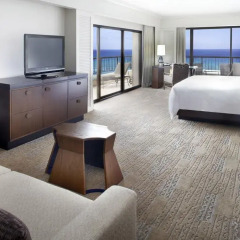 Отель Hilton Hawaiian Village Waikiki Beach Resort 4* Стандартный номер с двуспальной кроватью фото 4