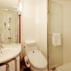 Отель ibis Ambassador Insadong 3* Стандартный номер с различными типами кроватей фото 5