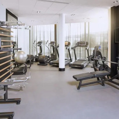 Отель Hilton Tallinn Park фитнесс-зал