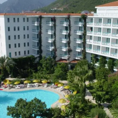 Tropikal Hotel пляж