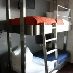 The Paul, an Ascend Hotel Collection Member 4* Стандартный семейный номер с двухъярусной кроватью