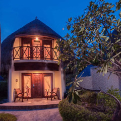 Отель Bandos Maldives 5* Вилла с различными типами кроватей фото 9