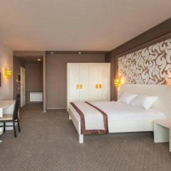 Бизнес Отель Континенталь 4* Улучшенный номер фото 3