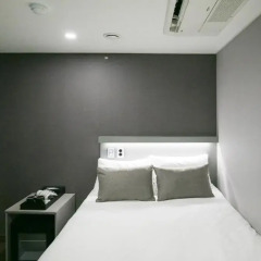 Отель Philstay Myeongdong Station Южная Корея, Сеул - отзывы, цены и фото номеров - забронировать отель Philstay Myeongdong Station онлайн комната для гостей фото 5