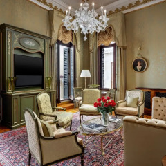 Hotel Danieli, a Luxury Collection Hotel, Venice 5* Улучшенный люкс с различными типами кроватей фото 10