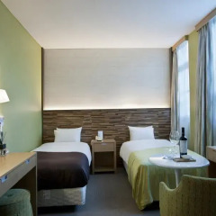 Central Tourist Hotel комната для гостей фото 7