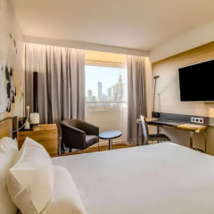 Отель Novotel Warszawa Centrum 4* Представительский номер