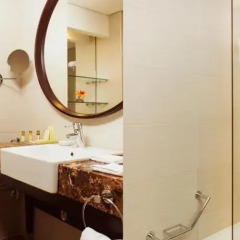 Гостиница Crowne Plaza Moscow - Tretyakovskaya 4* Улучшенный номер с разными типами кроватей фото 3