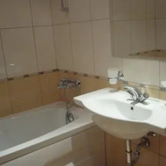 Апартаменты Ski & Holiday Self Catering Apartments Fortuna Банско ванная фото 2