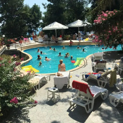Park Hotel Briz - Free Parking бассейн фото 3
