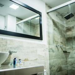 Отель Vizcaya Real Колумбия, Кали - отзывы, цены и фото номеров - забронировать отель Vizcaya Real онлайн ванная