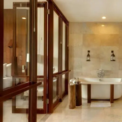 Отель Komaneka at Bisma 5* Стандартный номер с различными типами кроватей фото 6
