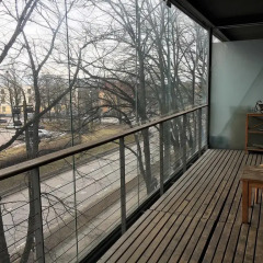 Отель Romeo Family Kaarli Apartment Эстония, Таллин - отзывы, цены и фото номеров - забронировать отель Romeo Family Kaarli Apartment онлайн балкон