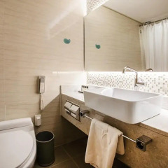 Отель Ramada Seoul Южная Корея, Сеул - отзывы, цены и фото номеров - забронировать отель Ramada Seoul онлайн ванная