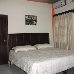 Hotel & Hostal Yaxkin Copan 2* Стандартный номер с двуспальной кроватью фото 2
