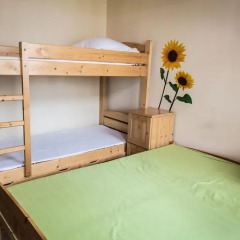 Music Hostel Piotrkowska Кровать в мужском общем номере с двухъярусной кроватью фото 2