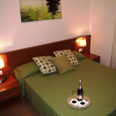 Отель Julius Caesar Home комната для гостей фото 5