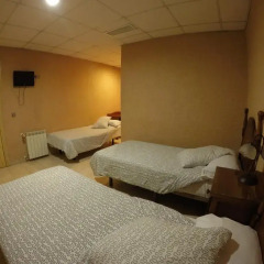 Отель Hostal La Casa de Enfrente Стандартный номер разные типы кроватей фото 7