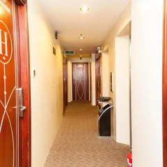 The Odys Hotel 3* Улучшенный номер с двуспальной кроватью