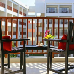 Отель Deevana Plaza Phuket 4* Номер Делюкс с двуспальной кроватью фото 5