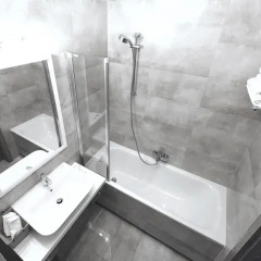 Отель Luwri Apartments Польша, Варшава - отзывы, цены и фото номеров - забронировать отель Luwri Apartments онлайн ванная