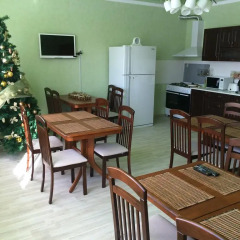 Отель Bed & Breakfast Nice Кыргызстан, Каракол - отзывы, цены и фото номеров - забронировать отель Bed & Breakfast Nice онлайн питание